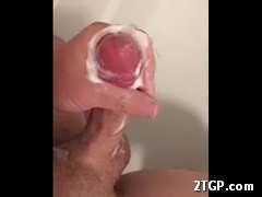 Cumming within the Bathe Cat: handjob June 24, 2017